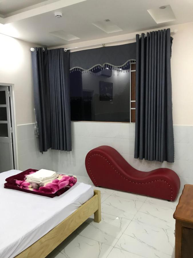 Hoang Anh Hotel Di An Ngoại thất bức ảnh